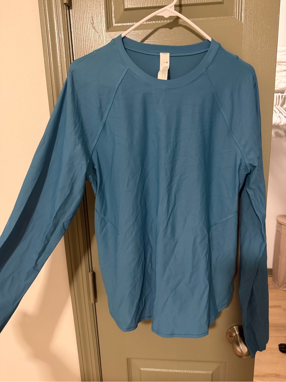 Lululemon Blue Women's Long-Sleeve Crewneck Top - Lightweight Active Shirt